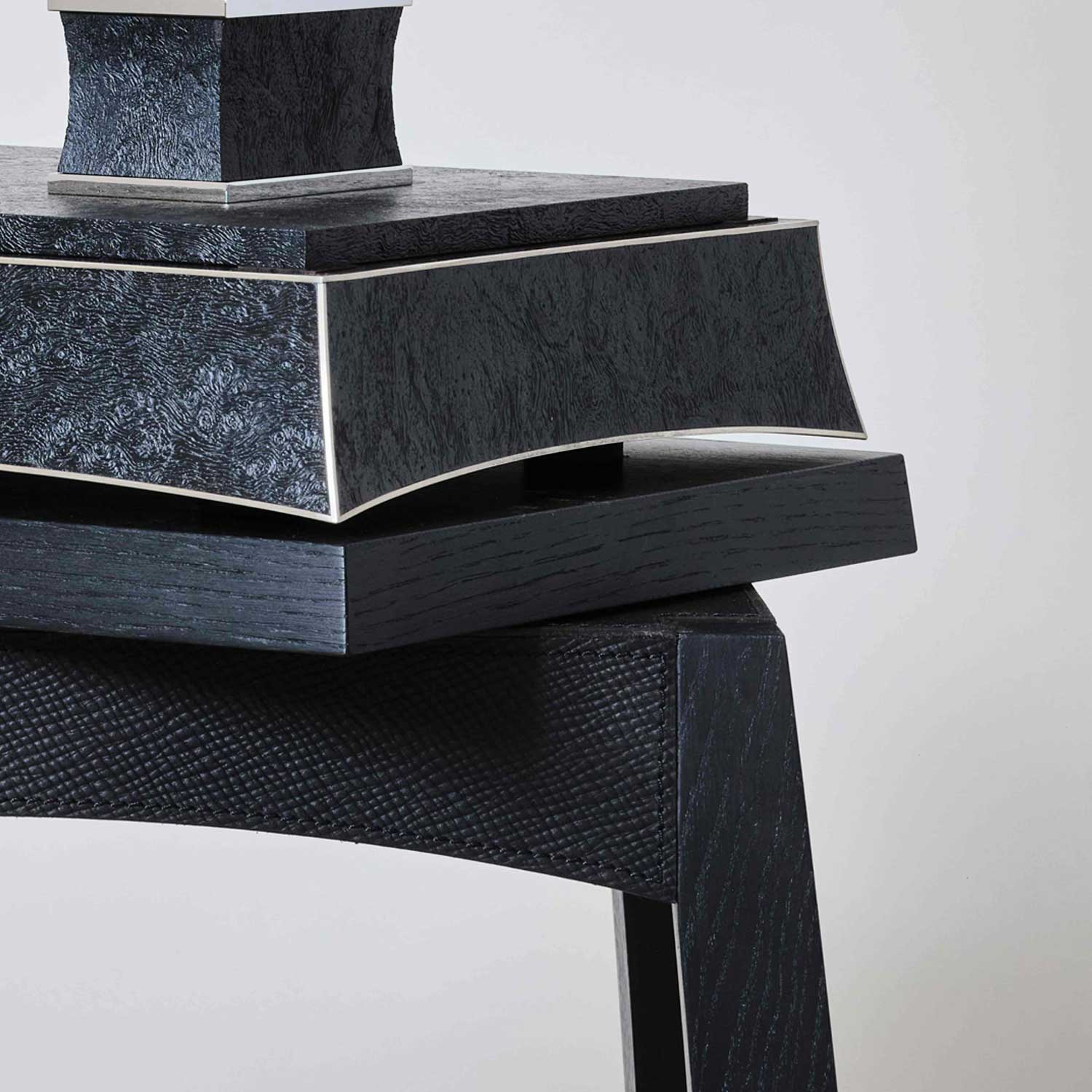 THE NAVIGATOR & STAND IN BLACK OAK